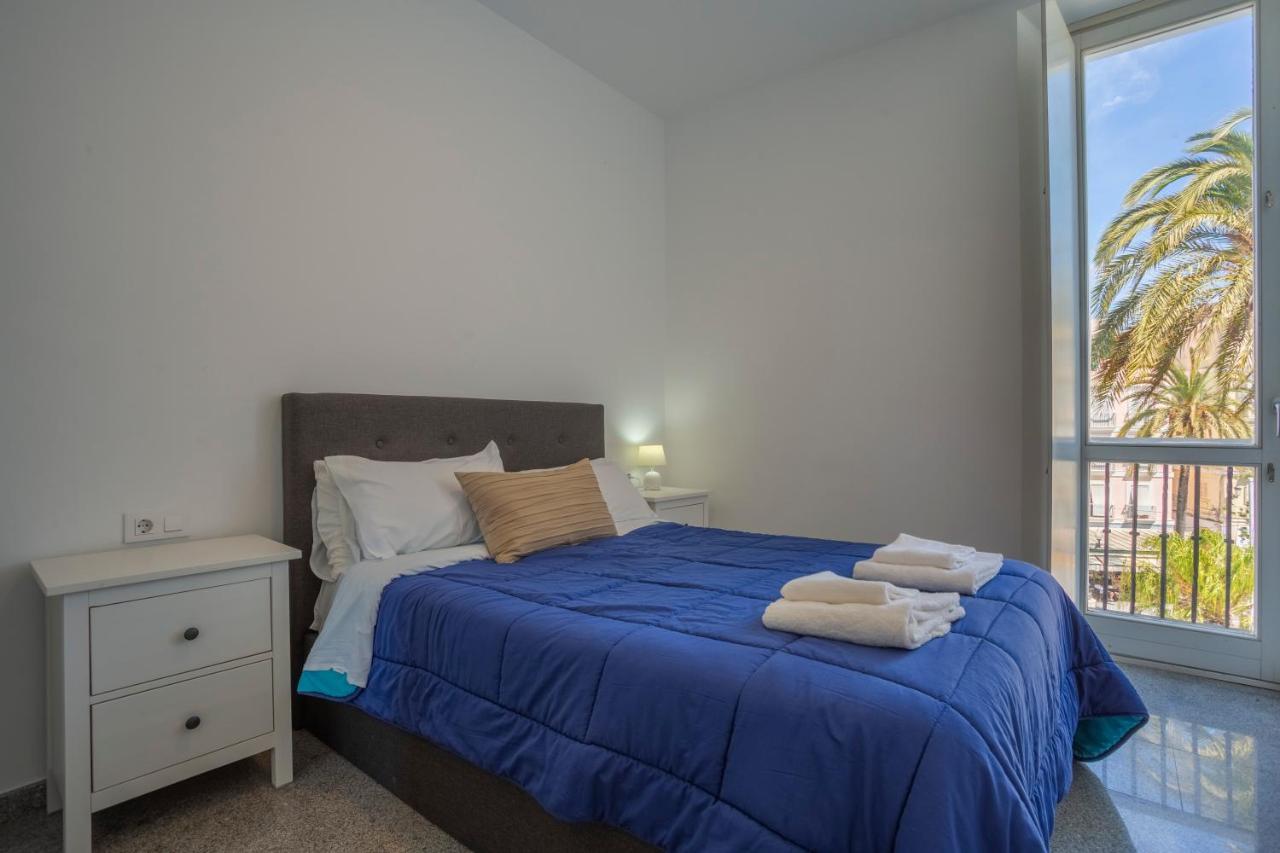Apartamentos El Capitan Veneno By Cadiz4Rentals ภายนอก รูปภาพ
