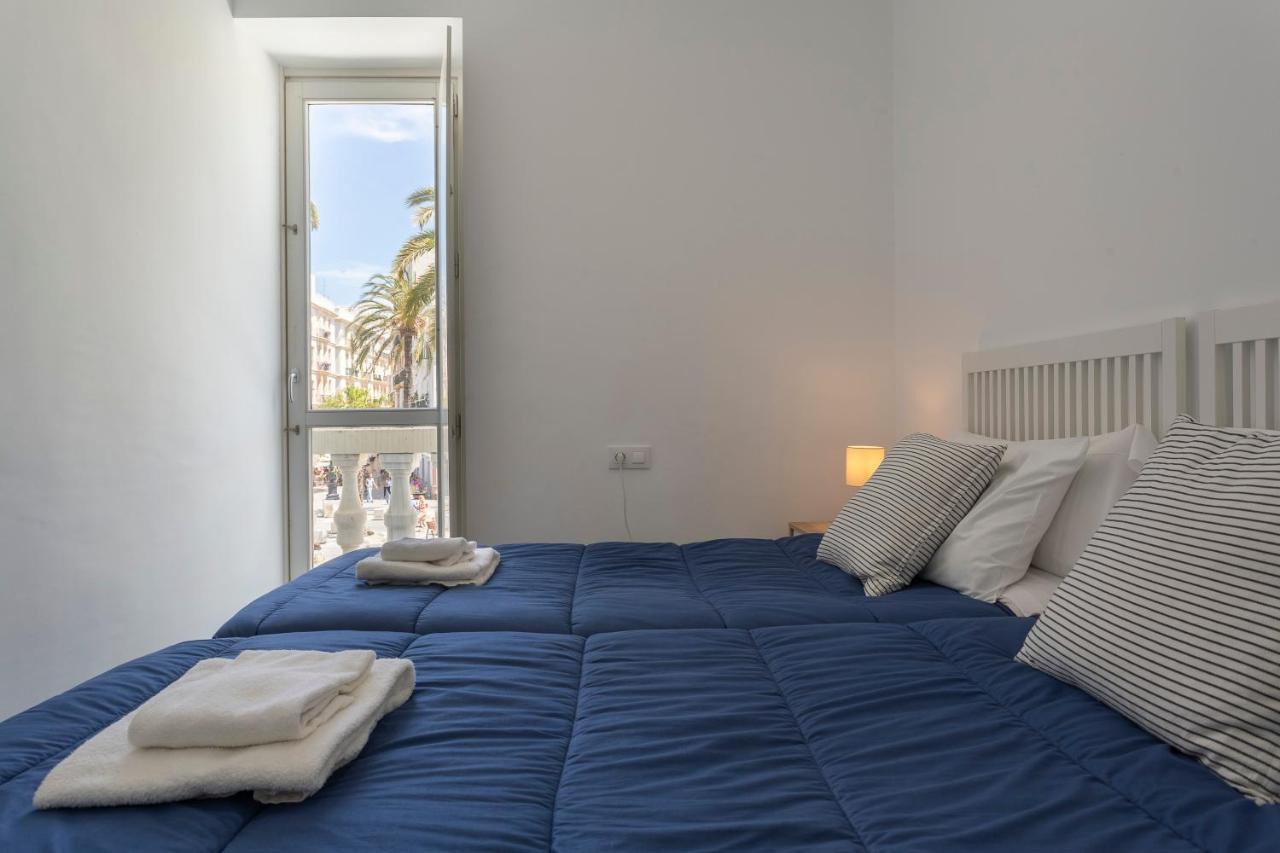 Apartamentos El Capitan Veneno By Cadiz4Rentals ภายนอก รูปภาพ