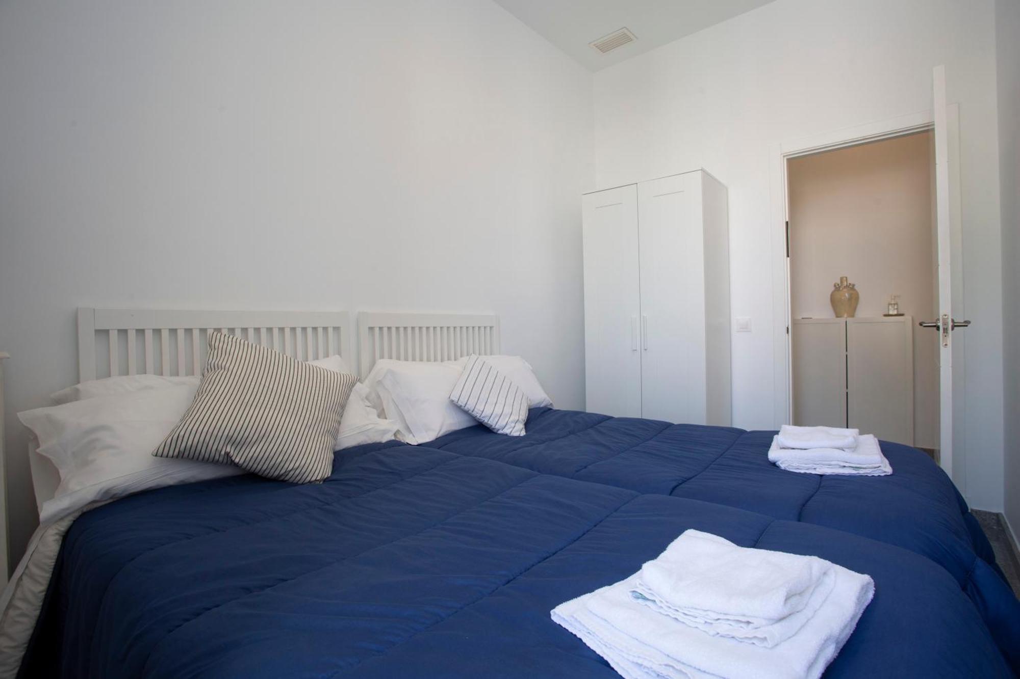 Apartamentos El Capitan Veneno By Cadiz4Rentals ห้อง รูปภาพ